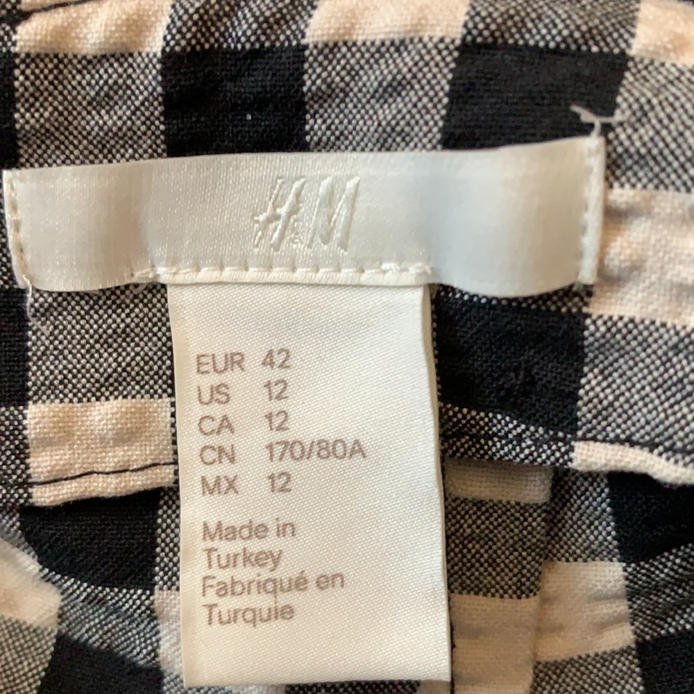 H&M black&white gingham skirt sz 12 w/side ruffle - Picture 4 of 5